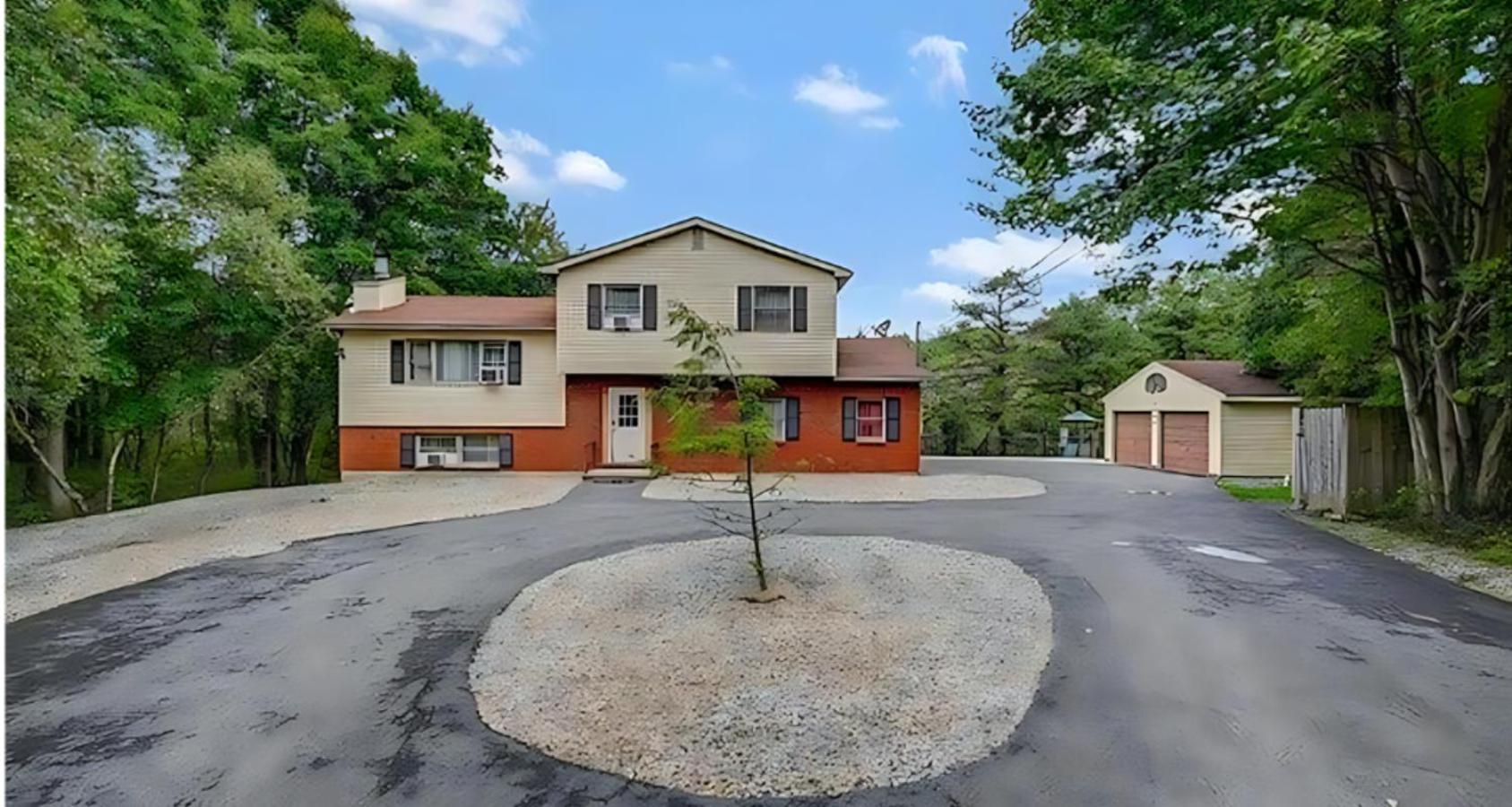 Peaceful Pocono Home With Hot Tub, Gym, & Office Long Pond Zewnętrze zdjęcie