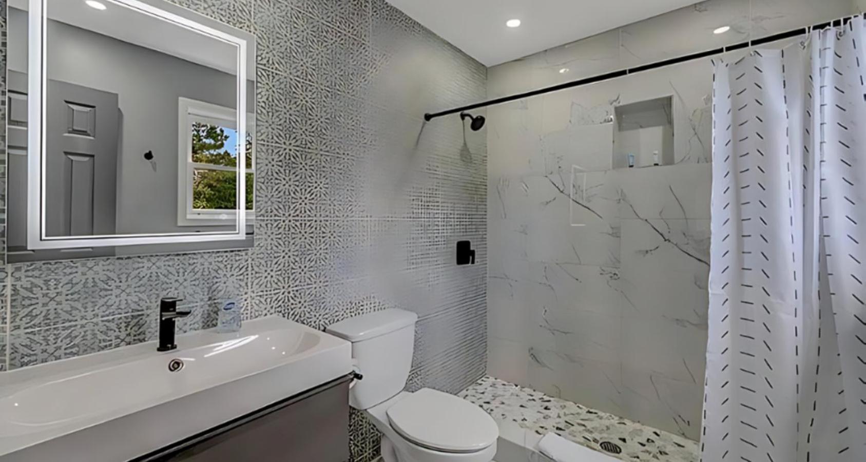 Peaceful Pocono Home With Hot Tub, Gym, & Office Long Pond Zewnętrze zdjęcie