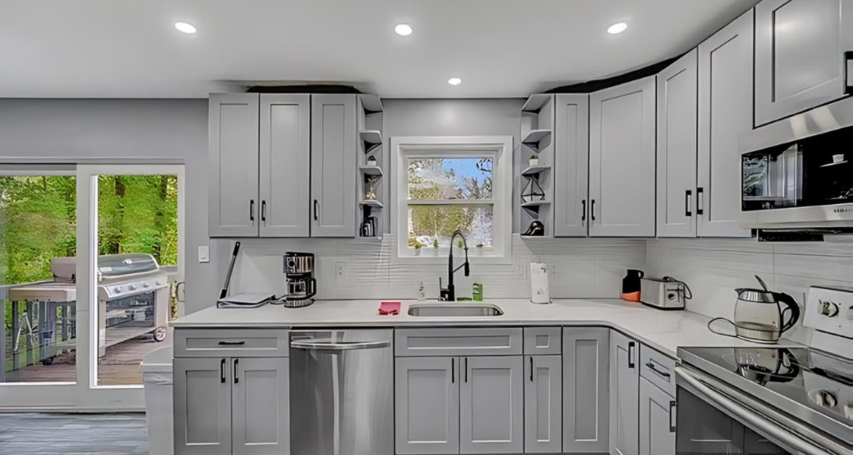 Peaceful Pocono Home With Hot Tub, Gym, & Office Long Pond Zewnętrze zdjęcie