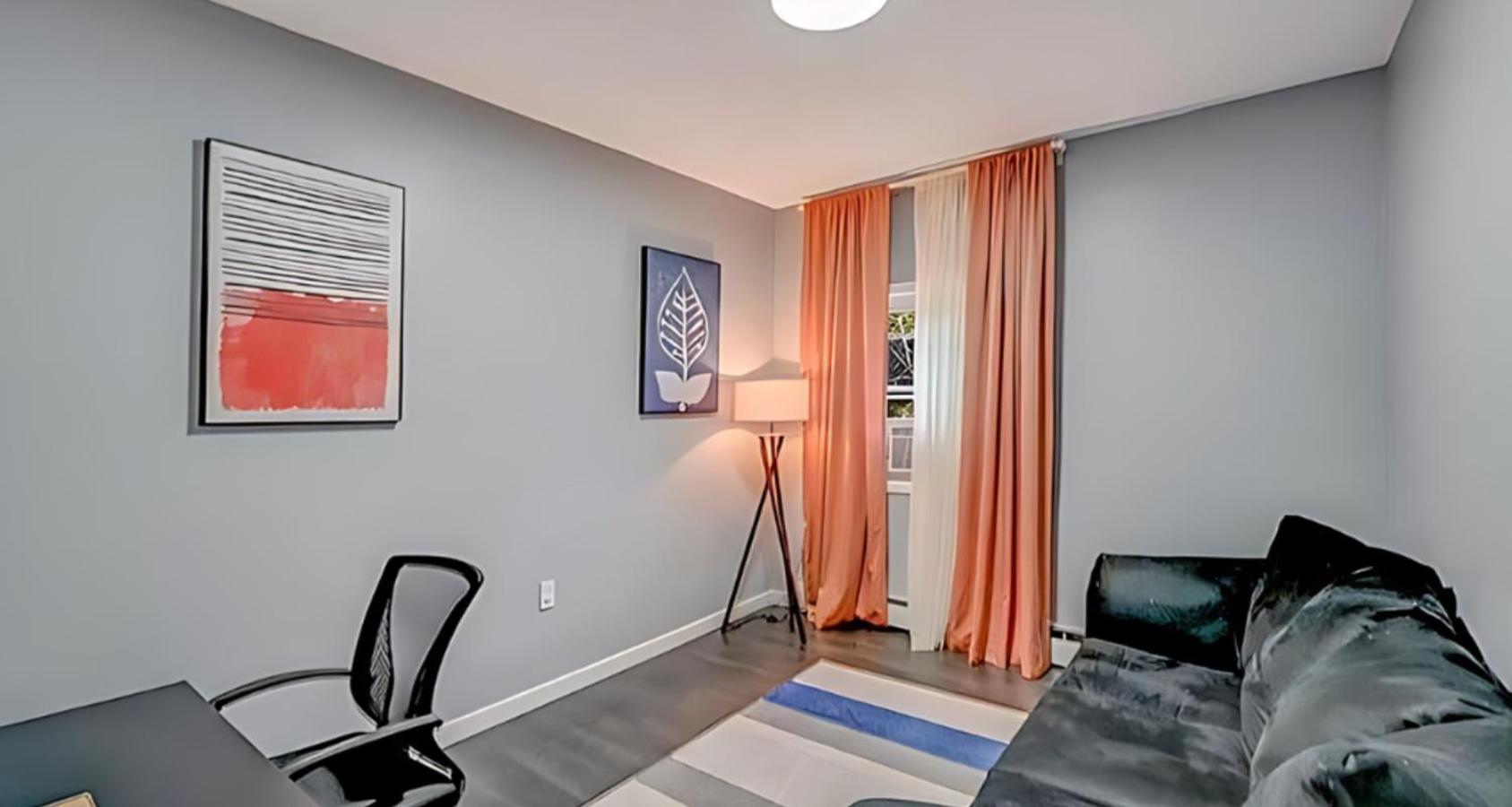 Peaceful Pocono Home With Hot Tub, Gym, & Office Long Pond Zewnętrze zdjęcie