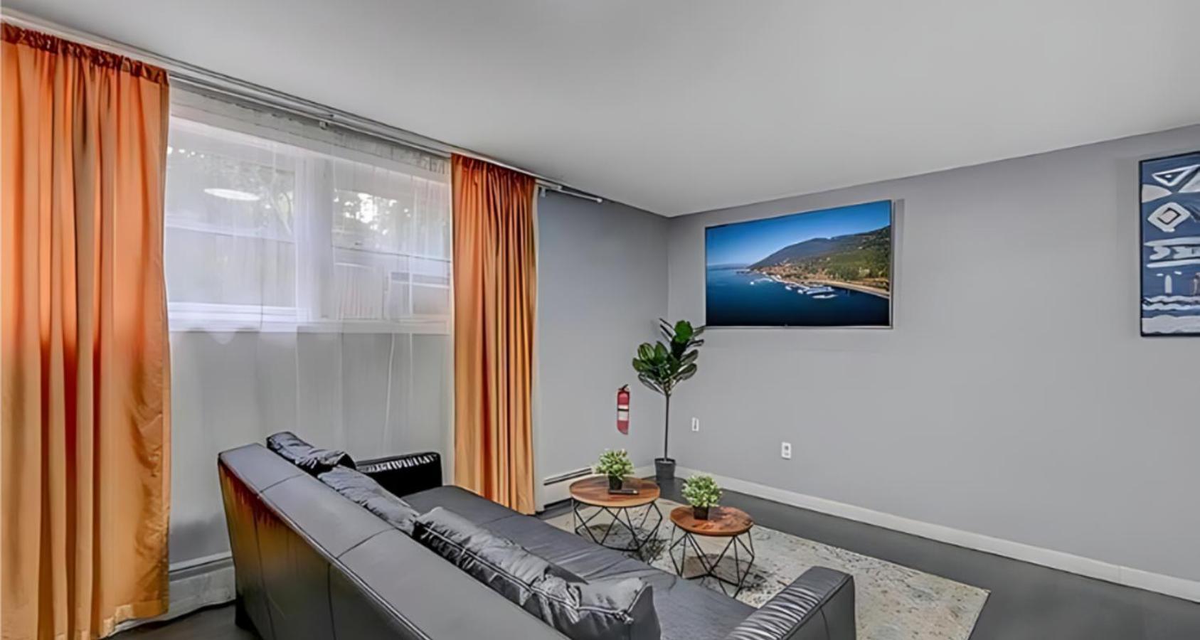 Peaceful Pocono Home With Hot Tub, Gym, & Office Long Pond Zewnętrze zdjęcie